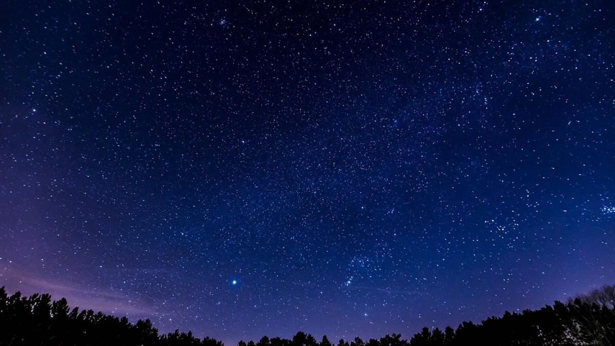 Horoscop zilnic, 22 septembrie. Vărsătorii sunt melancolici