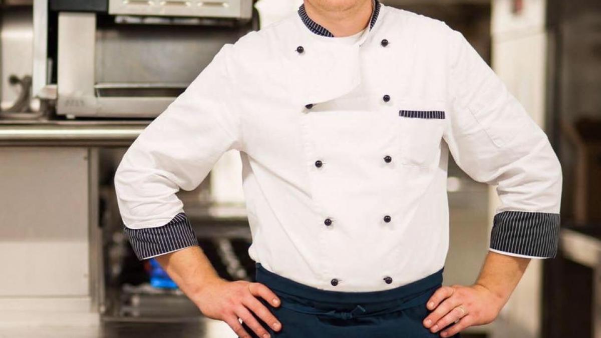 Un Chef român de 29 de ani concurează pentru prima dată în cea mai ...
