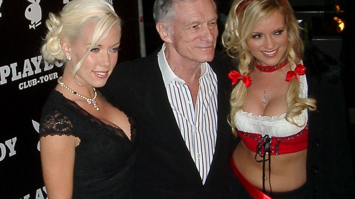 Fondatorul revistei Playboy, Hugh Hefner, a murit la 91 de ani
