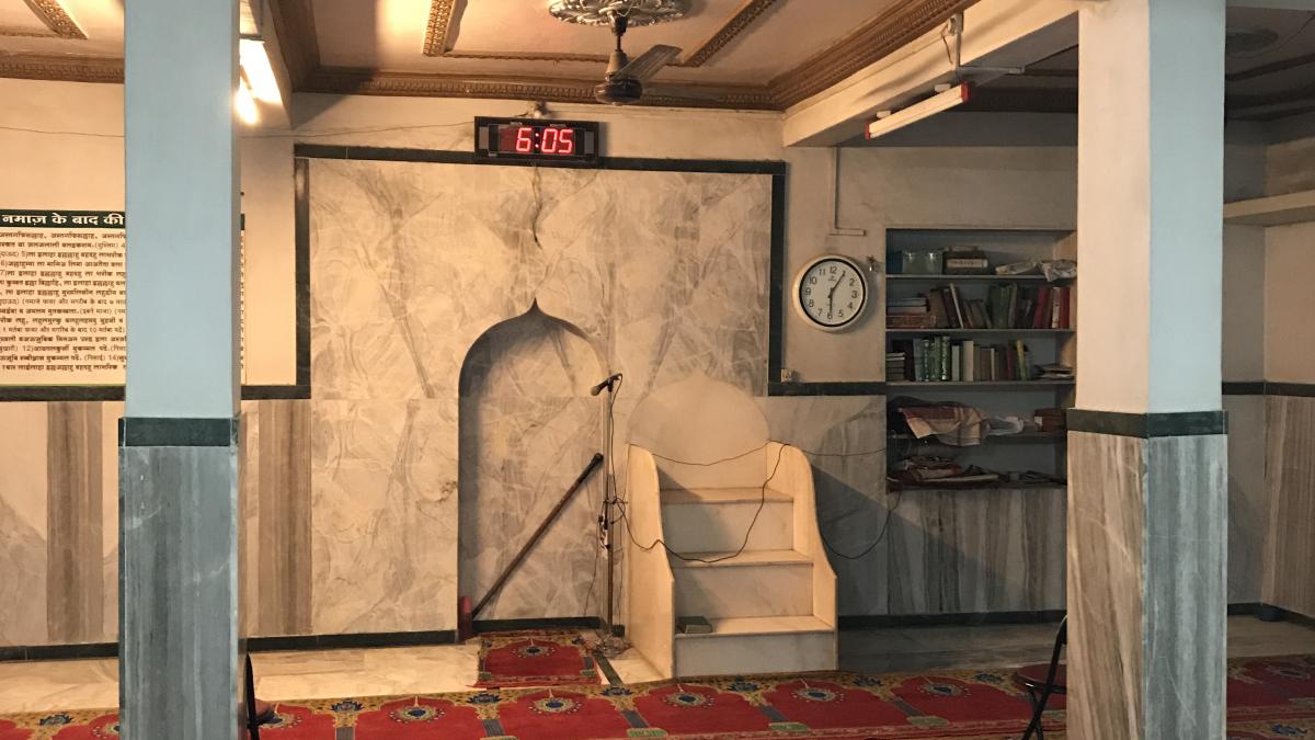Atentat sinucigaș asupra unei moschei șiite din Kabul