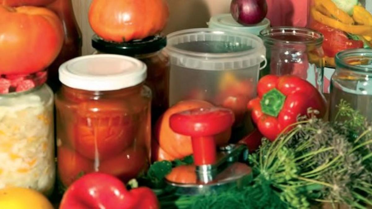 Cum se mănâncă, gătesc și conservă fructele și legumele ca să-și păstreze nutrienții