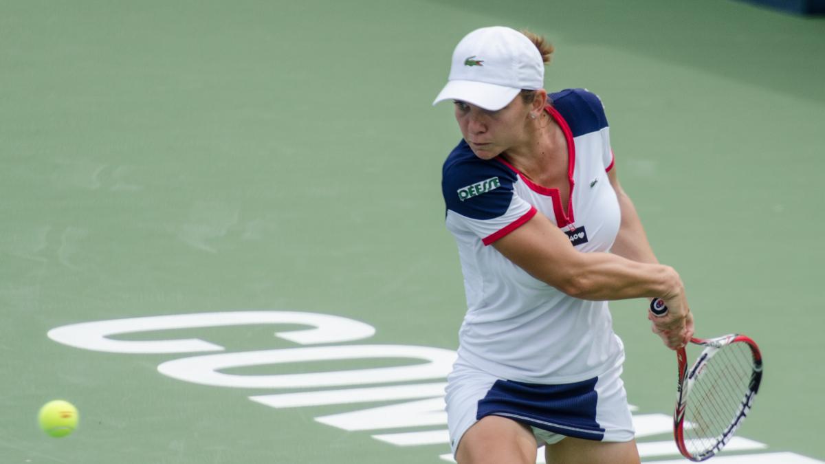 Postare CIUDATA a unei senatoare PSD despre Simona Halep: "Pot să nu sar în sus de bucurie că e numărul 1?"