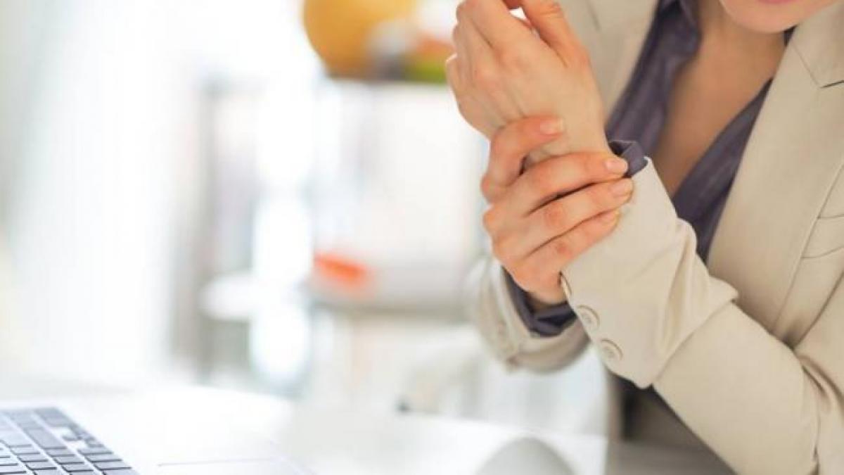 Studiu:  3% din populaţia României suferă de boli inflamatorii reumatice