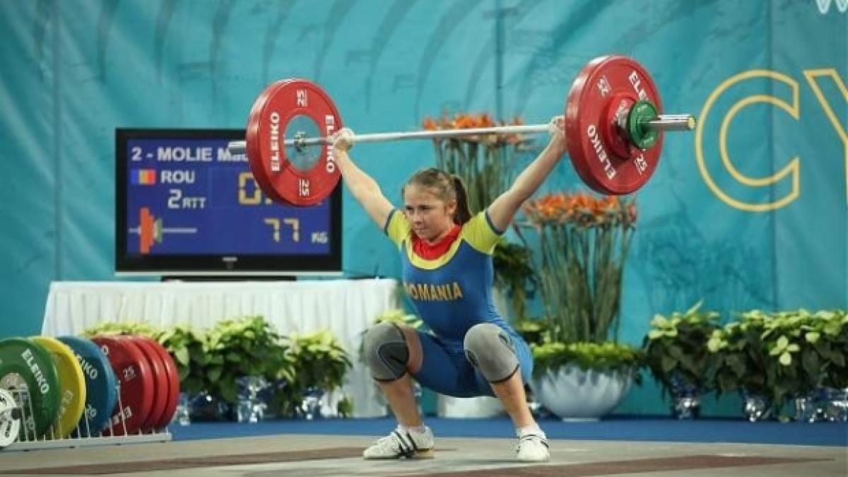 Haltere: Mădălina Molie a cucerit două medalii de aur şi una de argint, la Europenele Under-23 