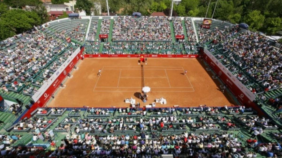 Solutie de ULTIMA ORA pentru Arenele BNR. “Uite că se poate şi fără bani!"