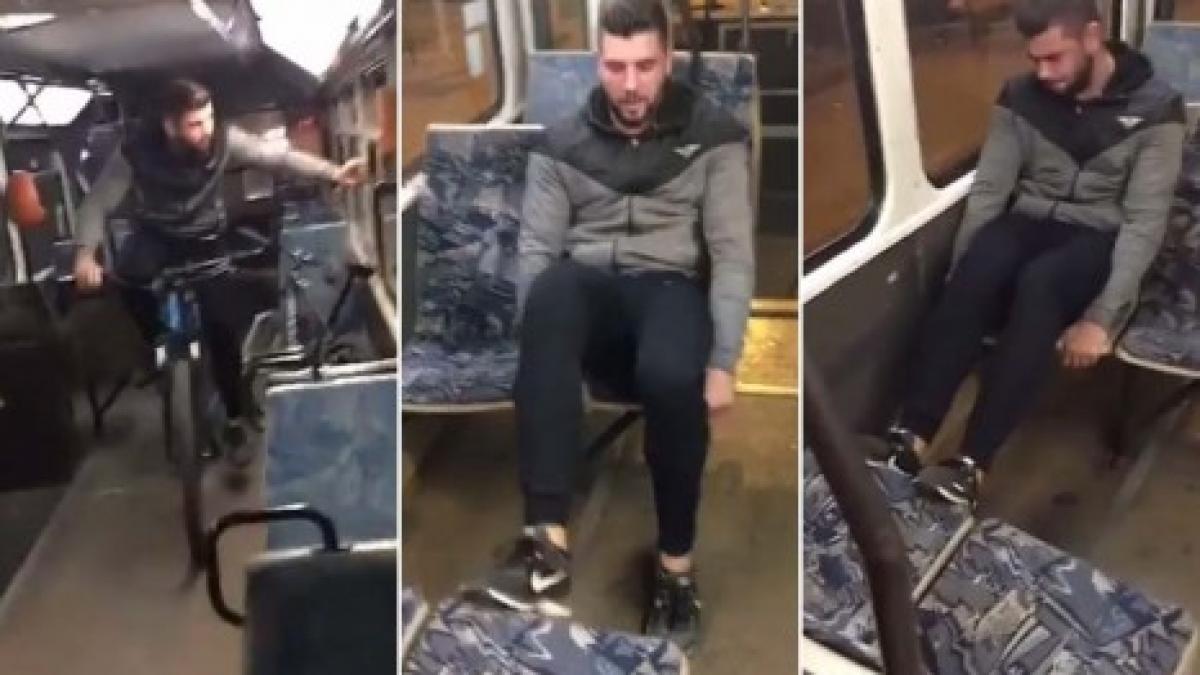 video revoltator un adolescent vandalizeaza un tramvai incurajat de doua fete