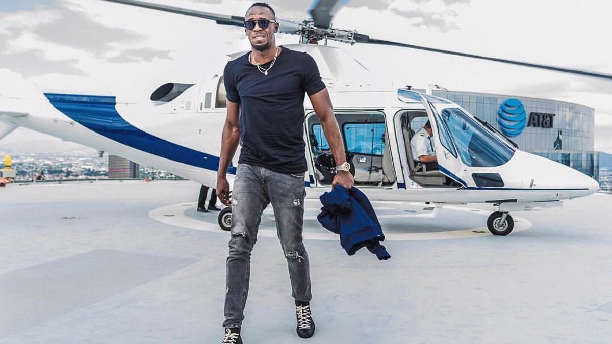 Usain Bolt, invitat la Borussia Dortmund pentru a-și demonstra calitățile de fotbalist