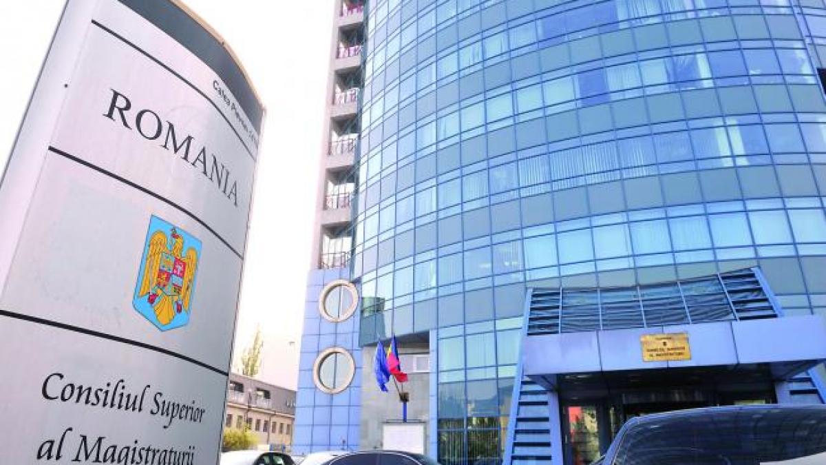 Coțofană, exclusă din magistratură, RESPINSĂ ca procuror