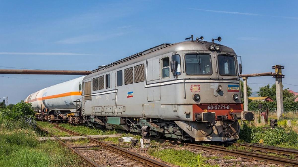 A fost pericol de explozie la un tren încărcat cu nitrat de amoniu în zona Breaza. Incendiul a fost lichidat