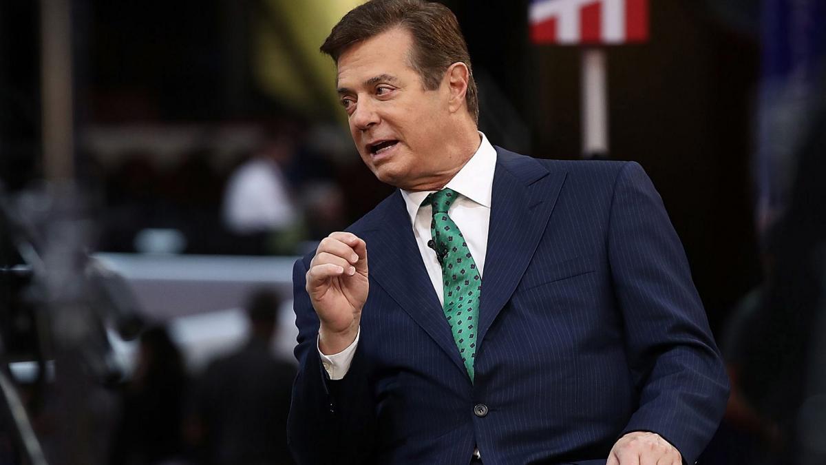Manafort a fost pus sub acuzare