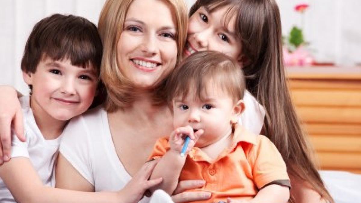 Veste şoc! Mai mulţi bani pentru familiile monoparentale cu venituri mici