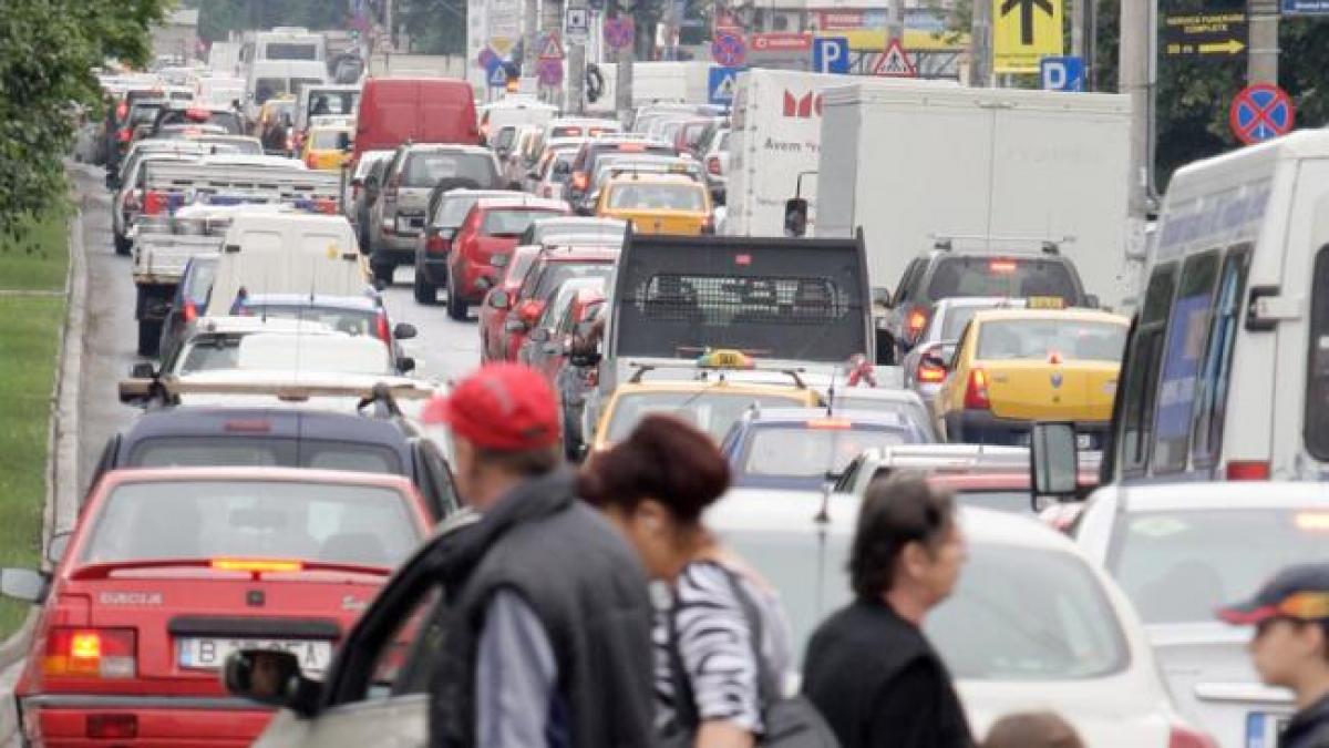 Business Insider: Bucureştiul, pe primul loc în topul oraşelor europene cu cel mai aglomerat trafic