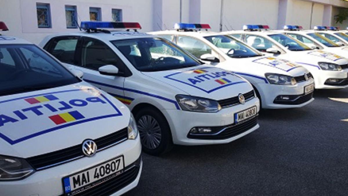 Poliţia Română va achiziţiona 5.600 de autoturisme și 10.000 de bastoane