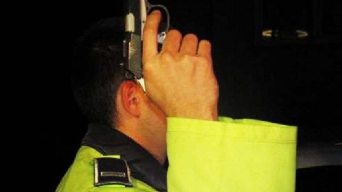 Statutul poliţistului se schimbă! El poate folosi forţa şi chiar arma de foc dacă este provocat