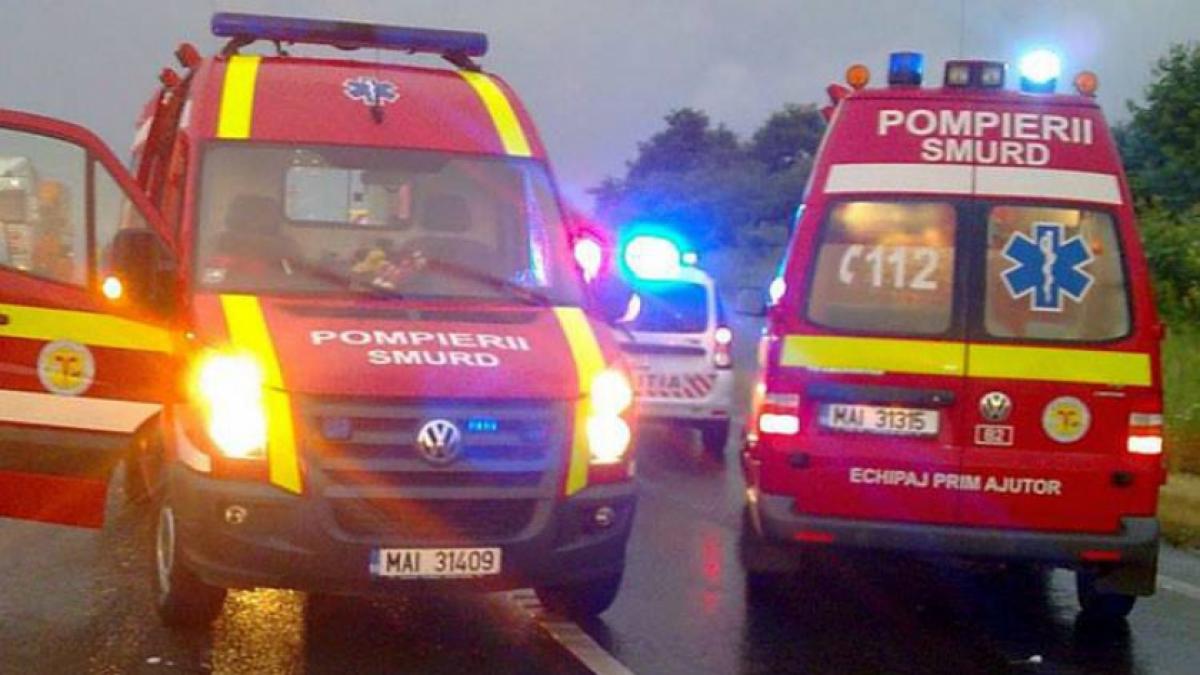 Mureş: Trei persoane rănite, dintre care două grav, într-un accident pe DE 60 