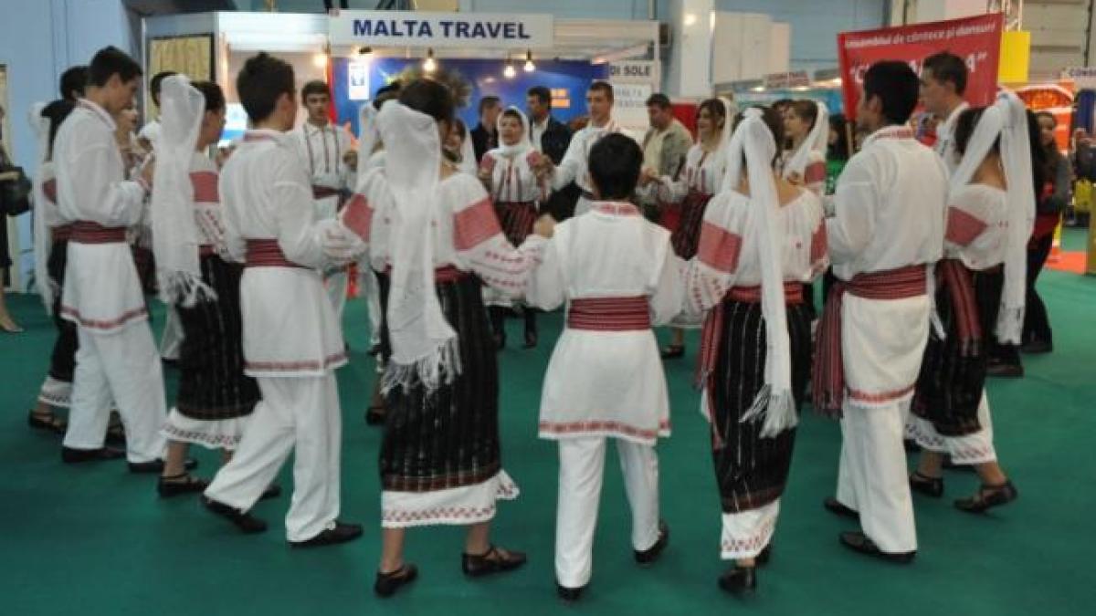 România, prezentă cu 50 de expozanţi la târgul de turism de la Londra; logo-ul Centenarului, promovat alături de brandul de ţară