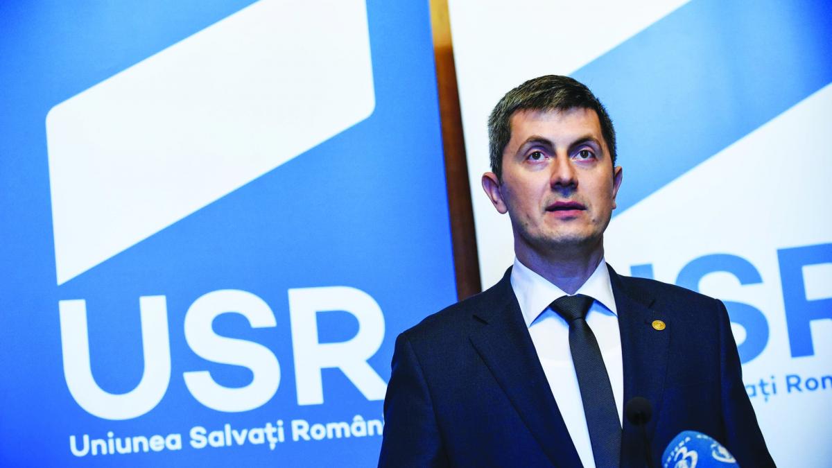 USR vrea Constituţie anti-penali