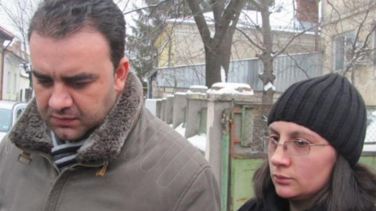 Soțul polițistei care și-a înjunghiat șeful, găsit spânzurat