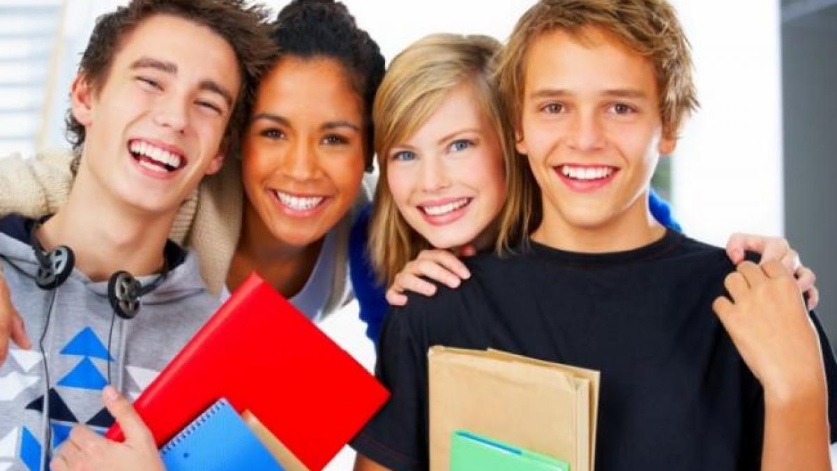 Veşti bune pentru tineri! Absolvenţii instituţiilor de învăţământ pot beneficia de o primă de inserţie la angajare