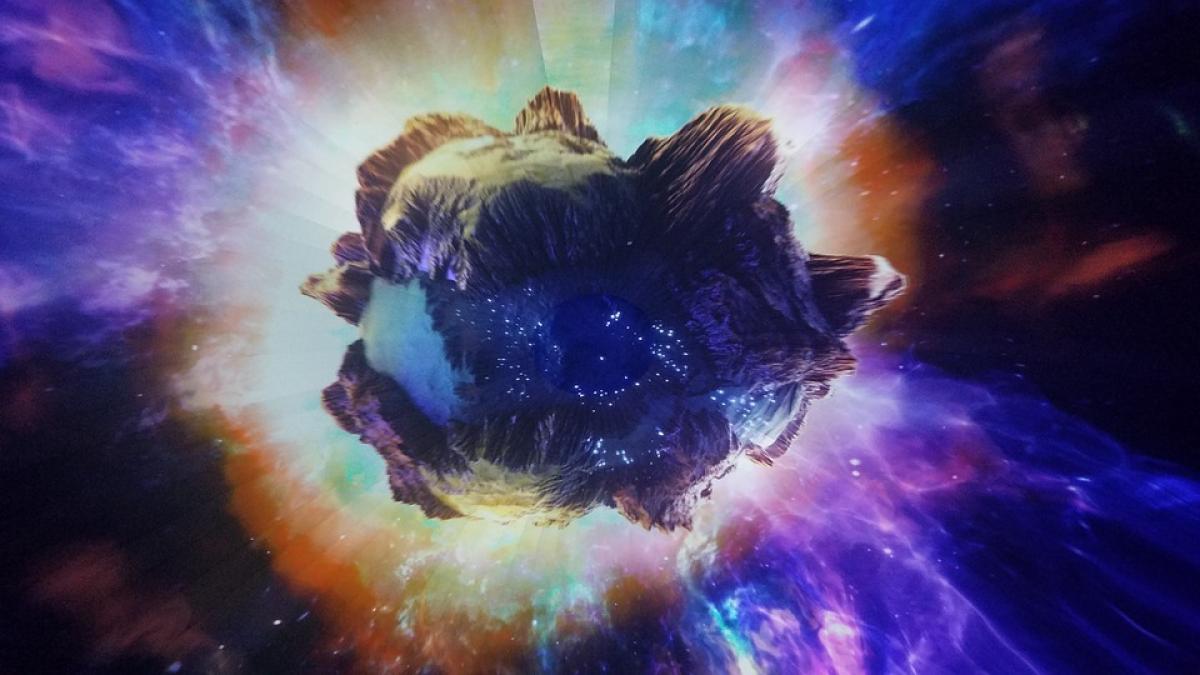 Un asteroid cu diametrul de 5 km, va trece extrem de aproape de Pământ