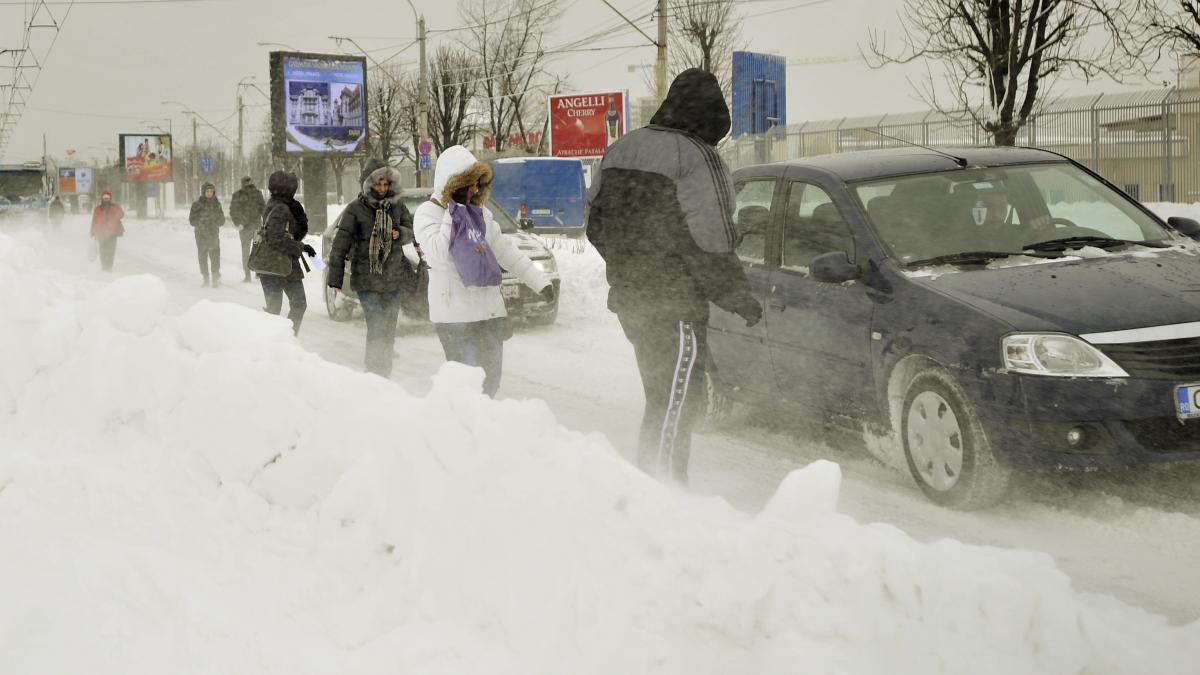 Prognoza METEO pentru iarna 2017-2018. „Vor apărea în mod normal episoade cu ger pe zone mai extinse şi temperaturi de minus 20 de grade Celsius”