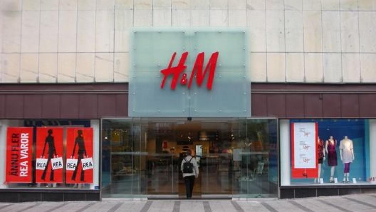 Hainele firmei H&amp;M sunt arse într-o termocentrală din Suedia