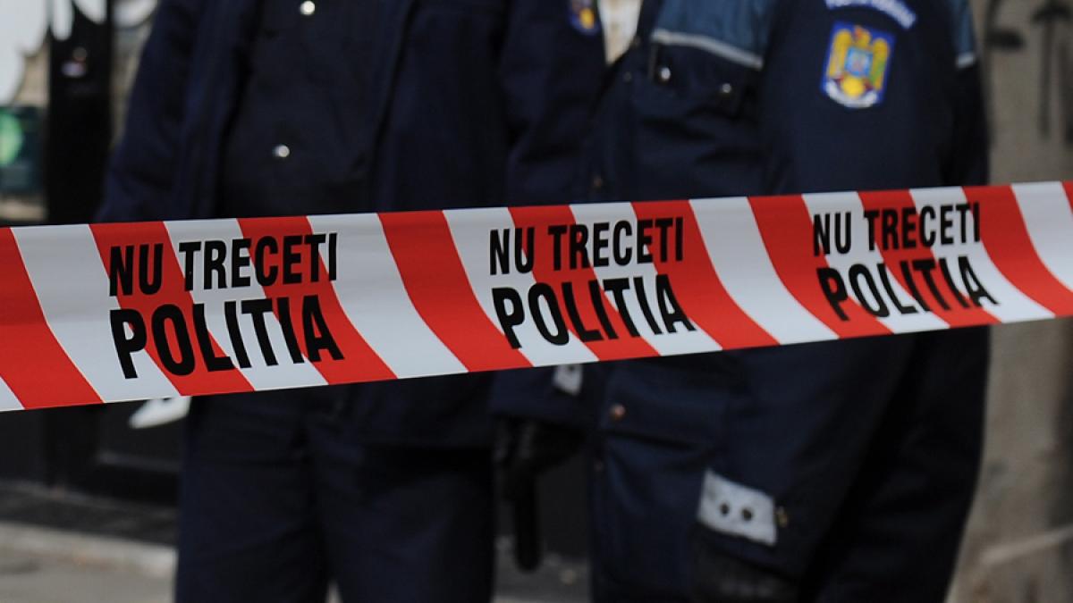 Fratricid în Prahova. Un bărbat și-a ucis fratele cu mai multe lovuituri de cuțit