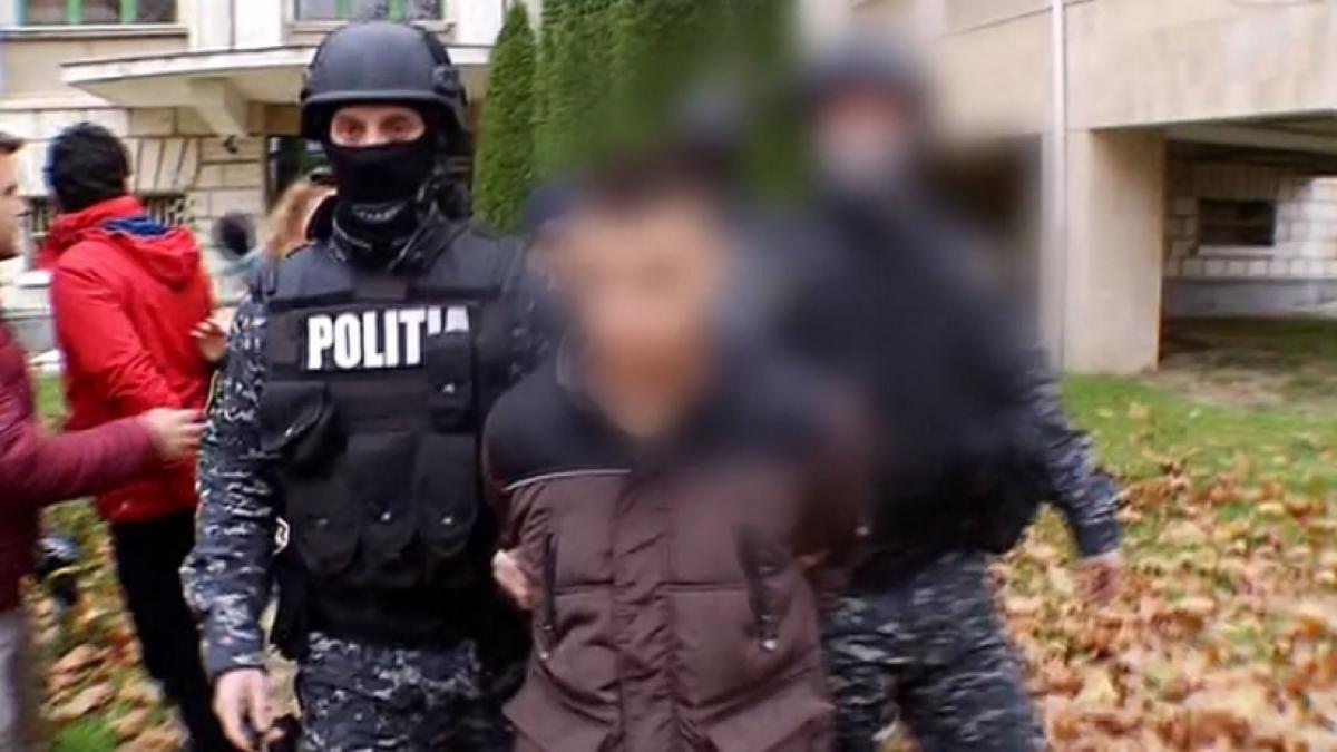 Criminalii autostopişti de la Călăraşi sunt doi elevi!