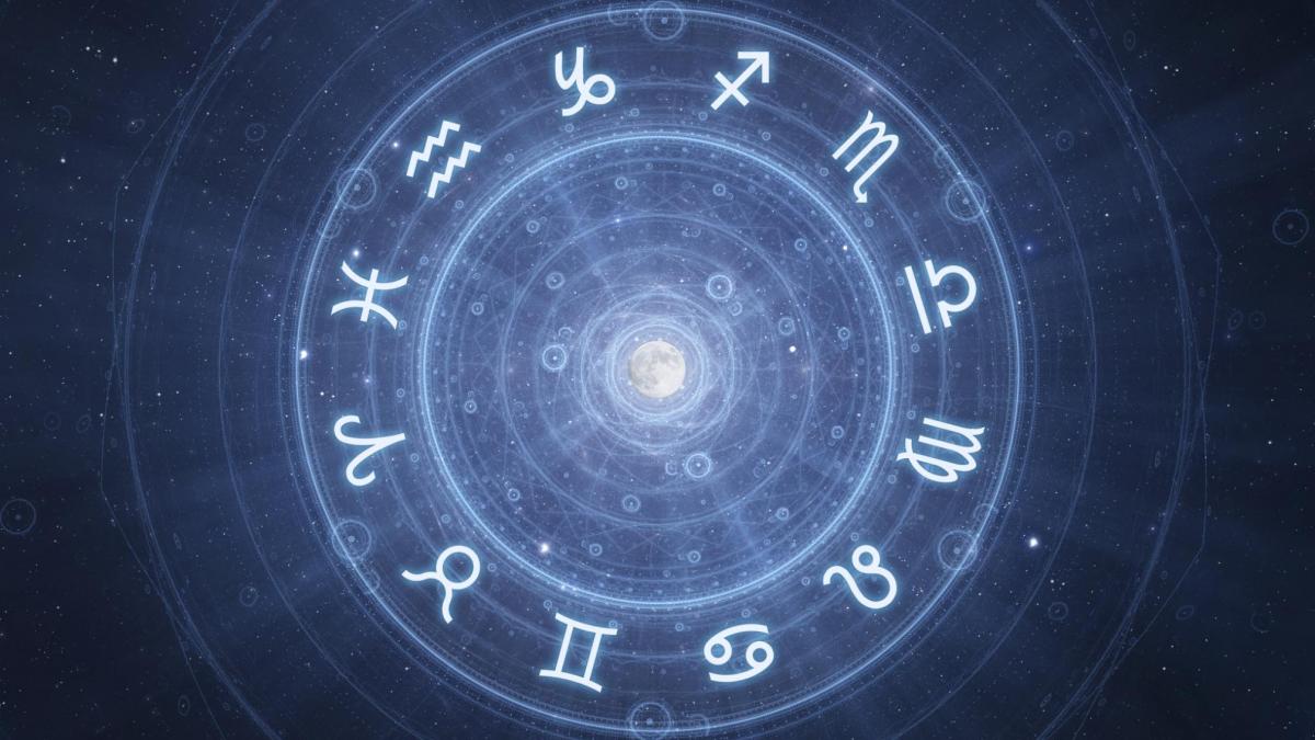Horoscop decembrie. Trei zodii vor avea mult noroc şi momente de vis! 