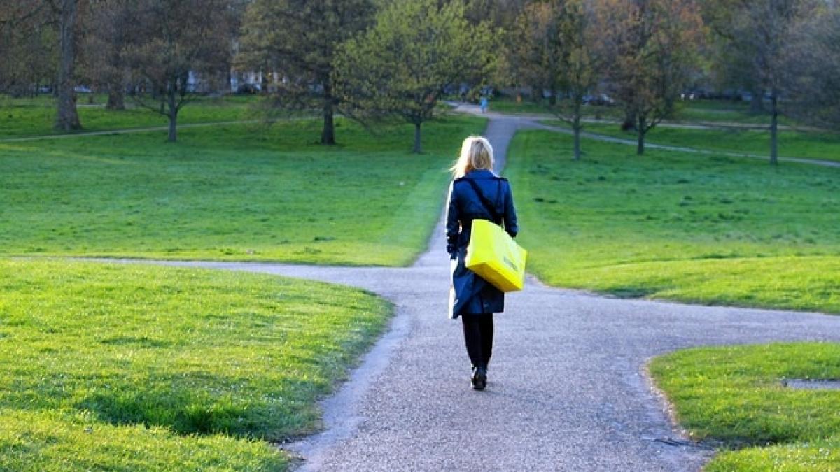 Cercetatorii au stabilit ce plimbari dauneaza sanatatii!