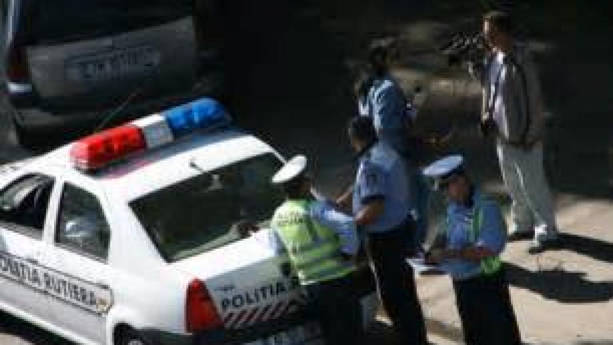 Poliţiştii au depistat mai multe femei în urma unor sesizări de ameninţare