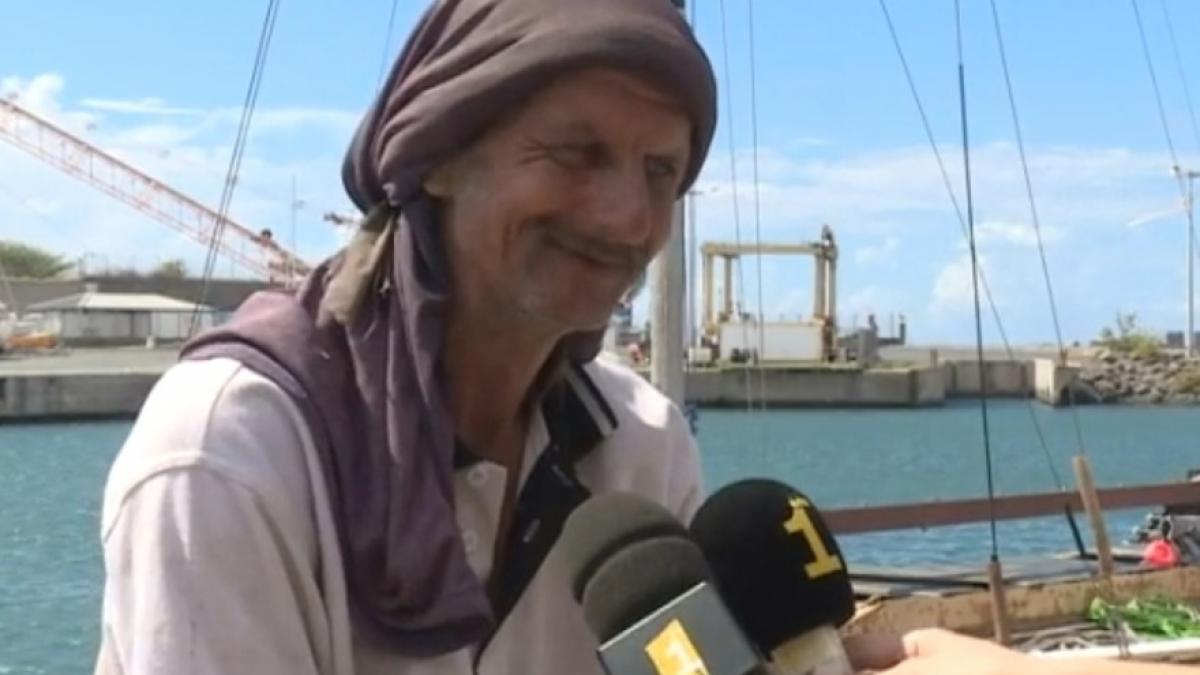 Un marinar polonez susține că a plutit în derivă timp de 7 luni, pe Oceanul Indian