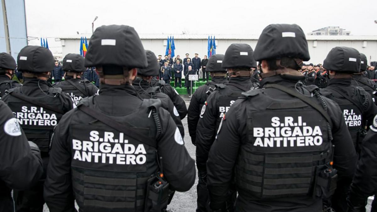 Spionii, dotaţi de Moşu’ cu aparatură nouă de filaj