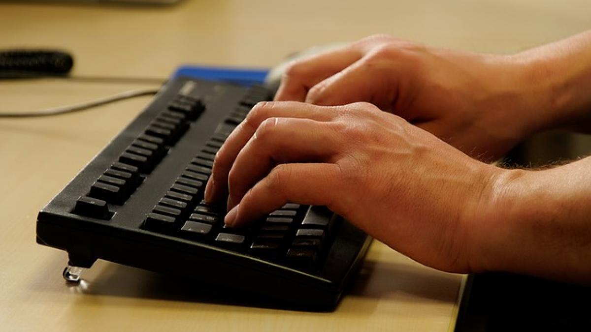 Microprocesoarele Intel, vulnerabile la atacuri informatice