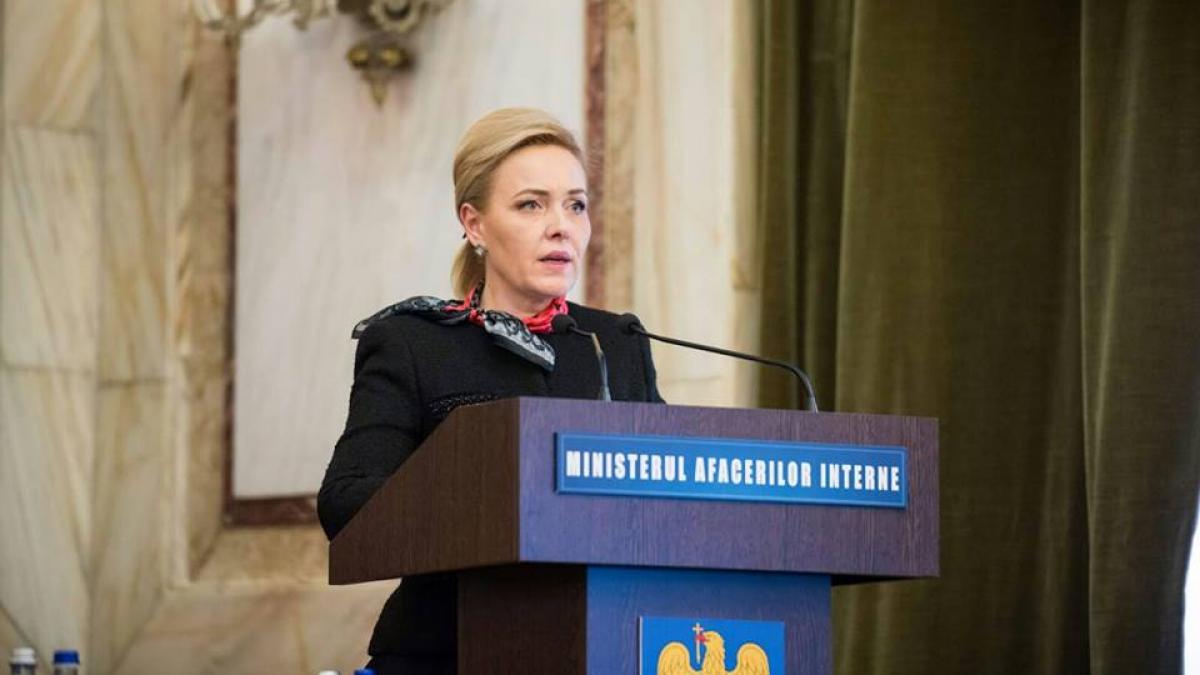 Carmen Dan: Nu mă interesa ancheta, ci mecanismele prin care un poliţist cu probleme comportamentale poate rămâne în plan operativ 