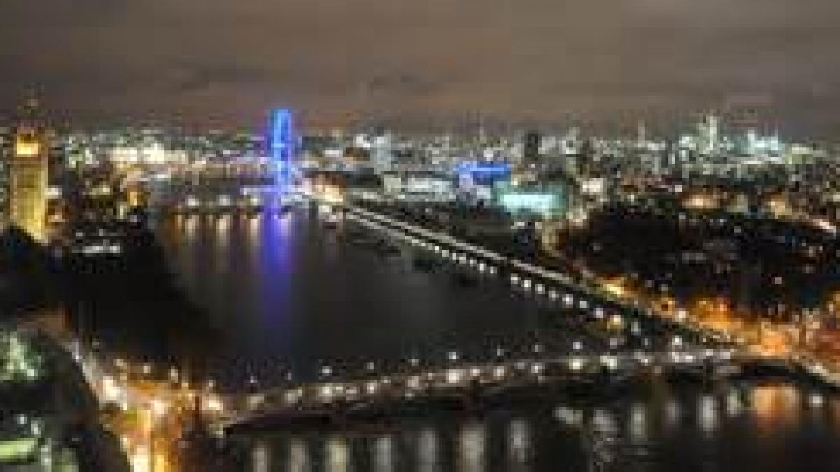 Londra se pregăteşte pentru festivalul luminilor desfăşurat în perioada 18-21 ianuarie 
