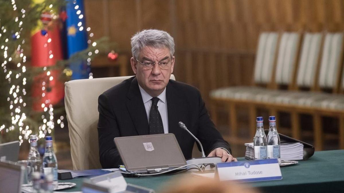 Premierul Tudose, convins ca 2018 nu va fi un an liniştit