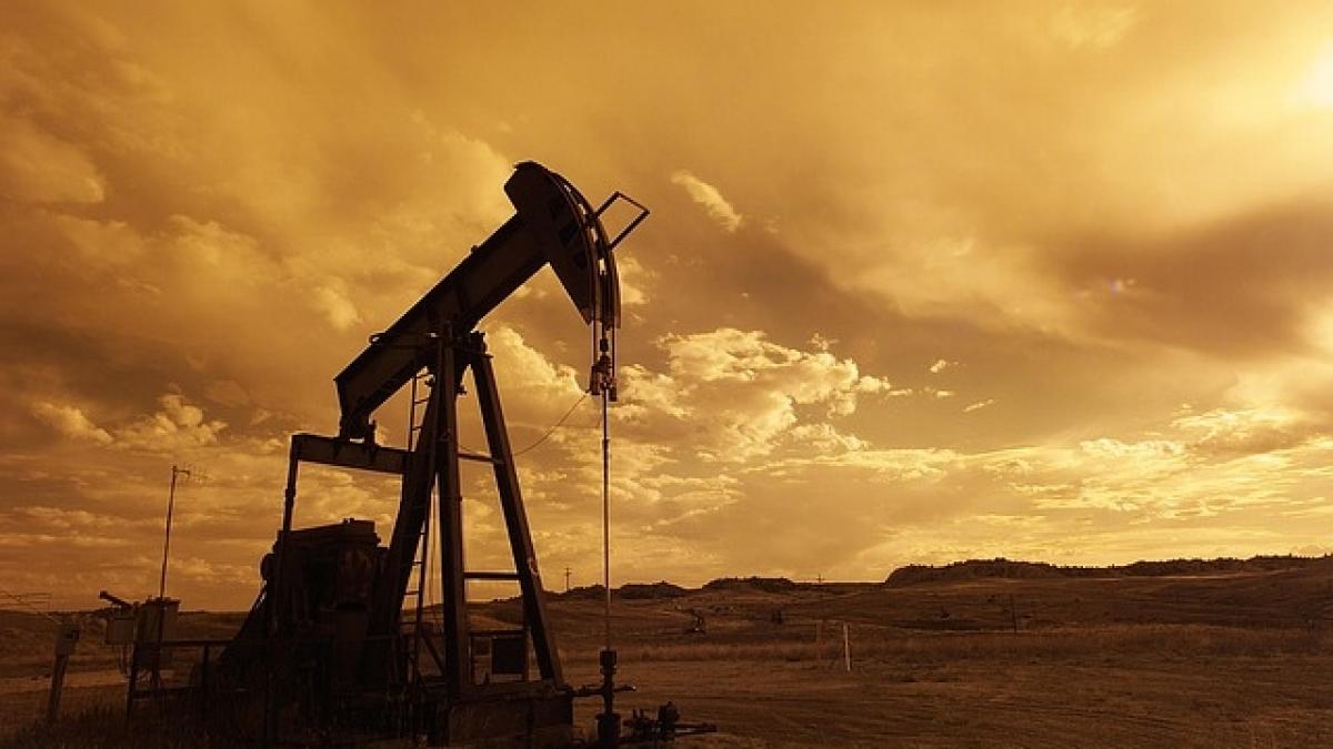 Preţul petrolului, la cel mai ridicat nivel din ultimii trei ani