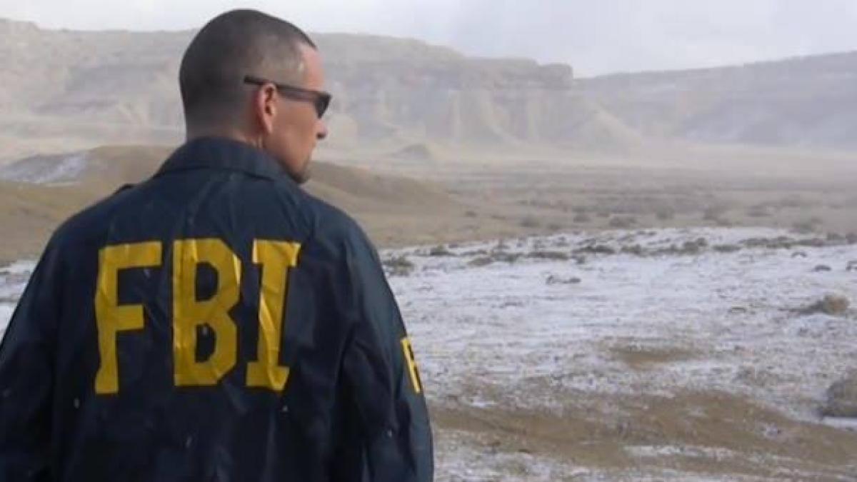 FBI ii va urmari pe rusi si in gaura de sarpe!