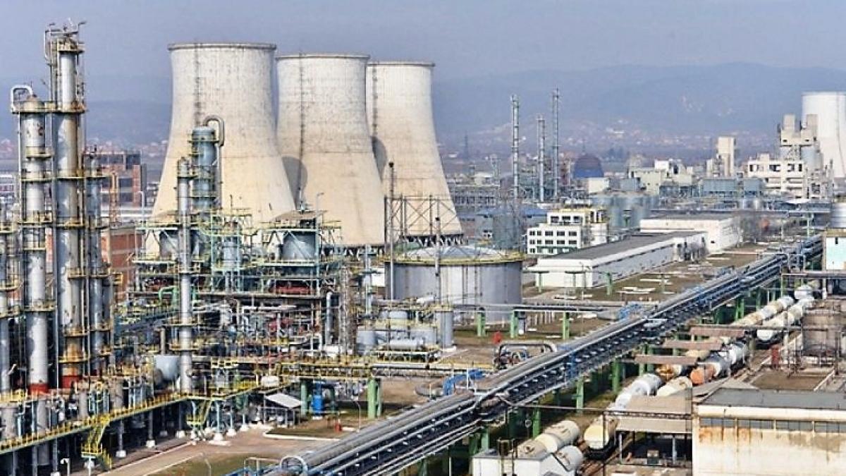 Chimcomplex va păstra angajaţii Oltchim