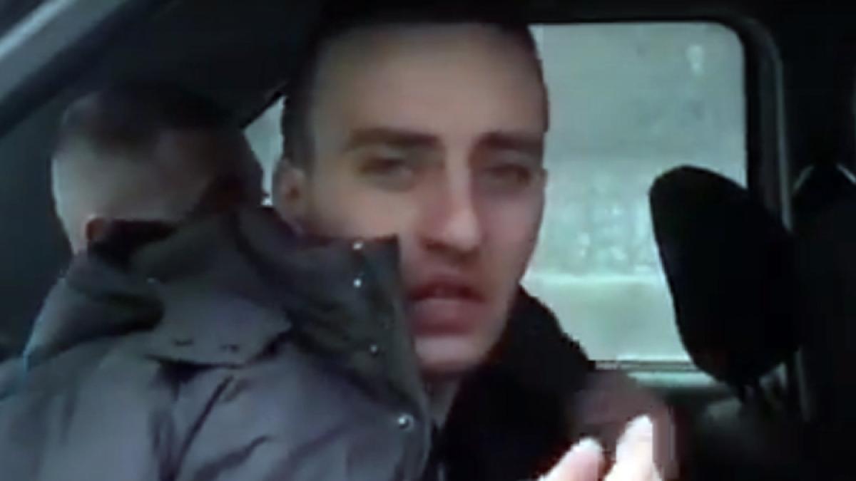 VIDEO - Șoferul Nicușor, beat, de la plânsul cu sughițuri la înjurături