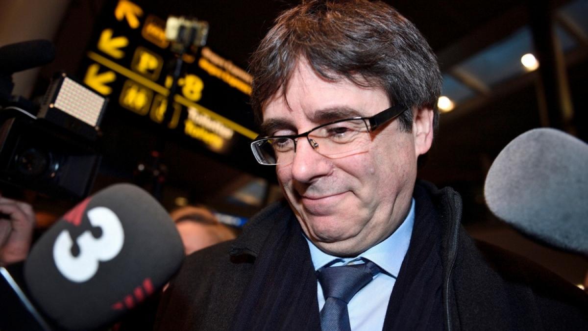 Puigdemont prelungește criza catalană