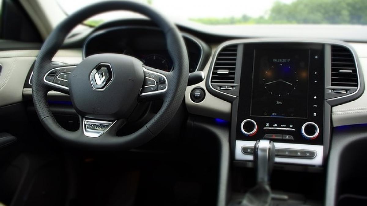 Renault vrea parteneriate cu Uber şi Amazon