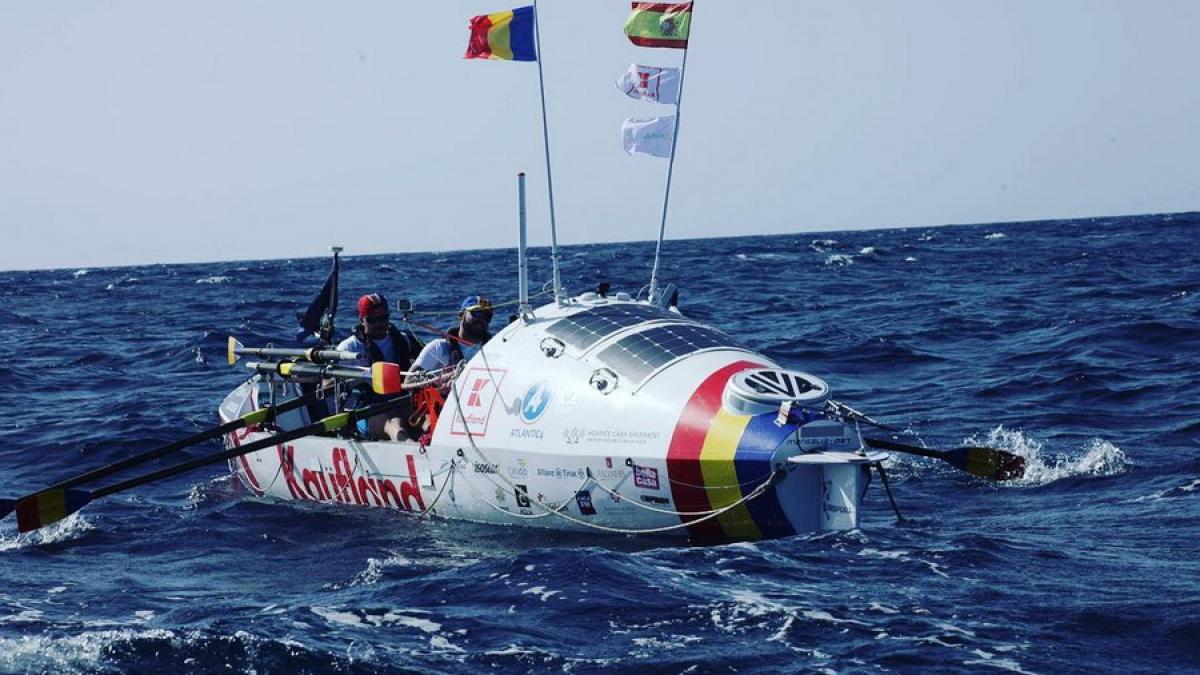 Românii, record mondial la vâslit peste Atlantic