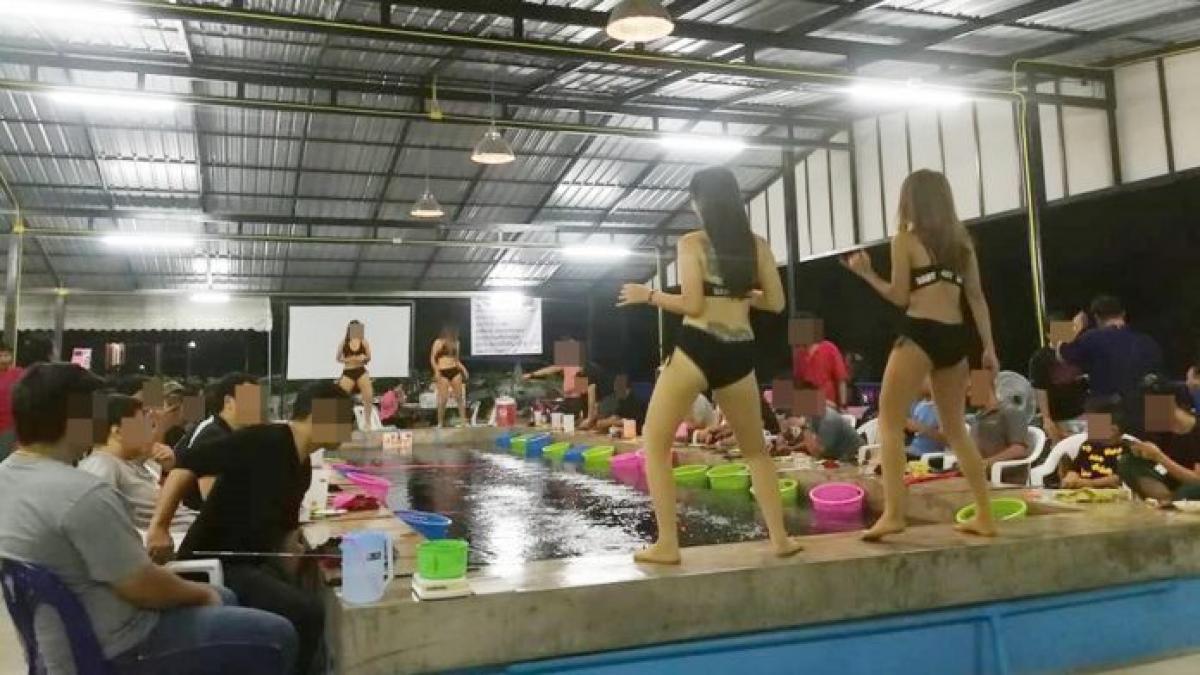 Bordelurile dn Bangkok suspectate că... se alimentează cu apă direct din pânzele freatice
