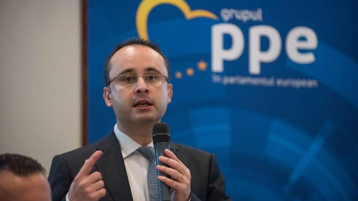 Buşoi sesizează Comisia Europană cu privire la blocarea aplicaţiilor pentru taxi dezvoltate de companii independente