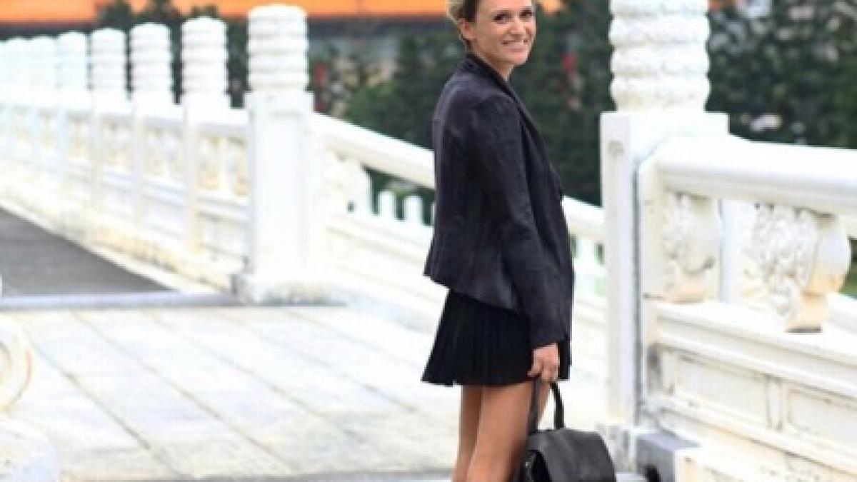Diana Munteanu, Carmen Negoiță și Giulia, cucerite de creațiile designerului Eugeniu Garkoniță