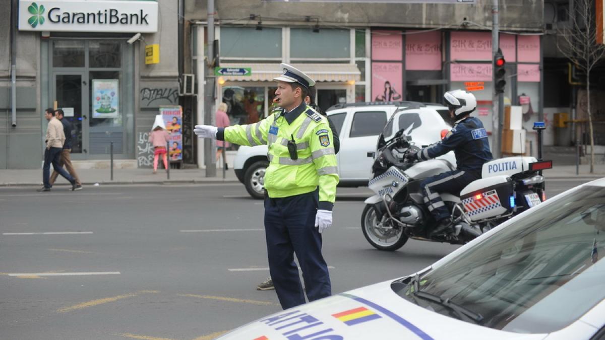 Polițiștii, mai bogați cu 10%