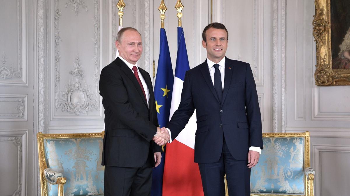 Macron îi cere lui Putin să acționeze pentru ca regimul sirian să „oprească degradarea intolerabilă a situației umanitare”
