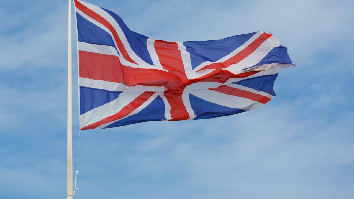 femeia din sua care s a trezit cu accent britanic